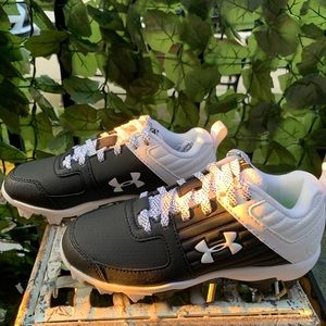 Under Armour baseball cleats